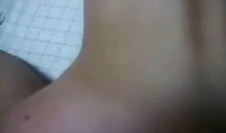 لولیتا فرشتگان اورسولا کولکنتی دانلود فیلم سوپر خارجی باحال سه نفره مقعدی